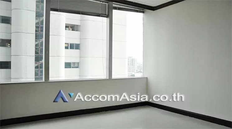 5  Office Space For Rent in Silom ,Bangkok BTS Chong Nonsi at Paso Tower AA14274